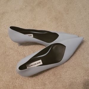 Calvin Klein stretto low heel Shoes